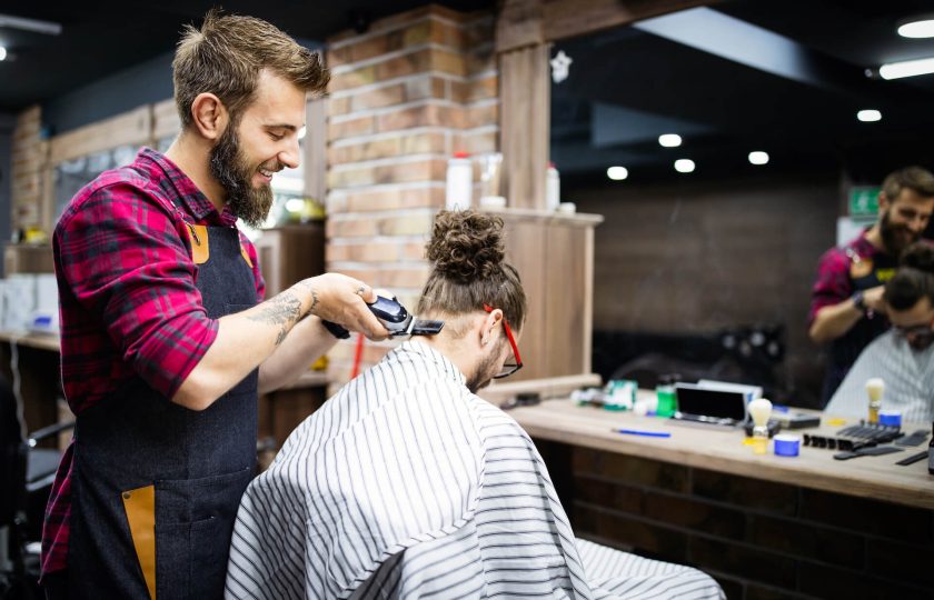 client-during-beard-and-moustache-grooming-in-barb-2021-08-27-13-49-14-utc.jpg